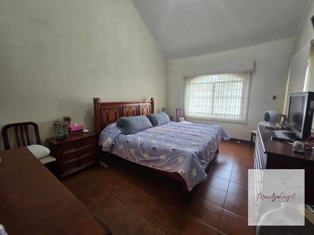 CASA EN VENTA EN SAN CRISTOBAL  SECTOR B2 - 2
