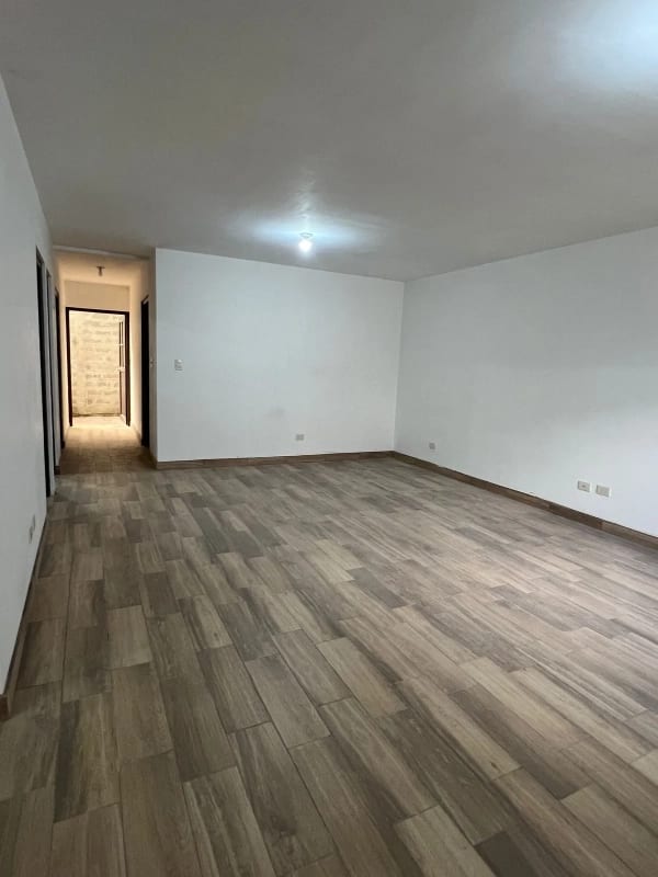 Apartamento en Renta Zona 16 — Apartamento en Alquiler en Zona 16, Guatemala, Ciudad — foto 14 de 15