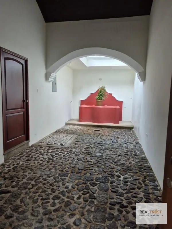 CASA EN VENTA ANTIGUA GUATEMALA  1 NIVEL CON TERRAZA — Casa en Venta en Antigua, Sacatepéquez — foto 4 de 13