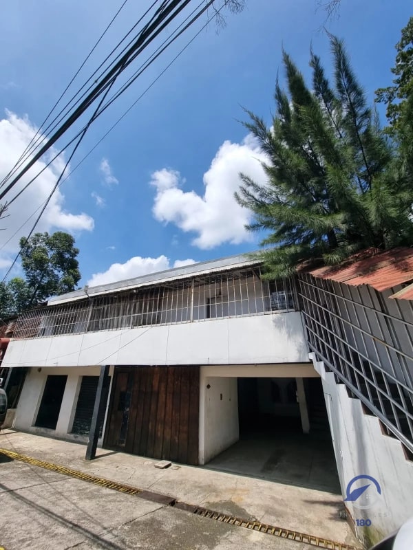 Casa en venta al final de la Avenida Petapa, zona 12 - 16