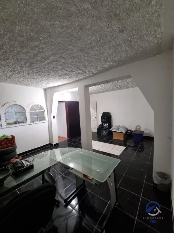 Casa en venta al final de la Avenida Petapa, zona 12 - 14