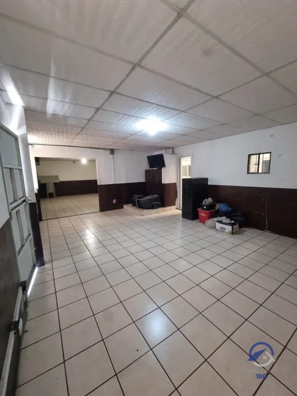 Casa en venta al final de la Avenida Petapa, zona 12 — Casa en Venta en Avenida Petapa, Zona 12, Guatemala, Ciudad — foto 9 de 16