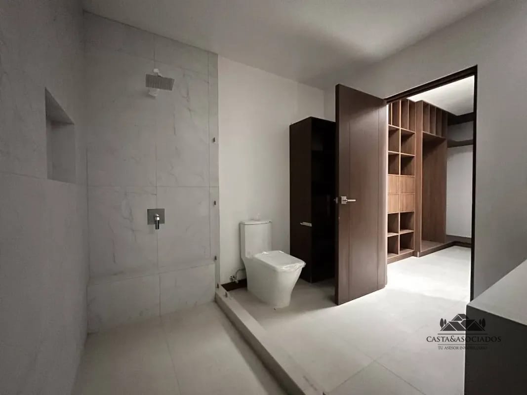 CASA EN VENTA SANTA CATARINA PINULA — Casa en Venta en Santa Catarina Pinula, Guatemala, Ciudad — foto 12 de 16