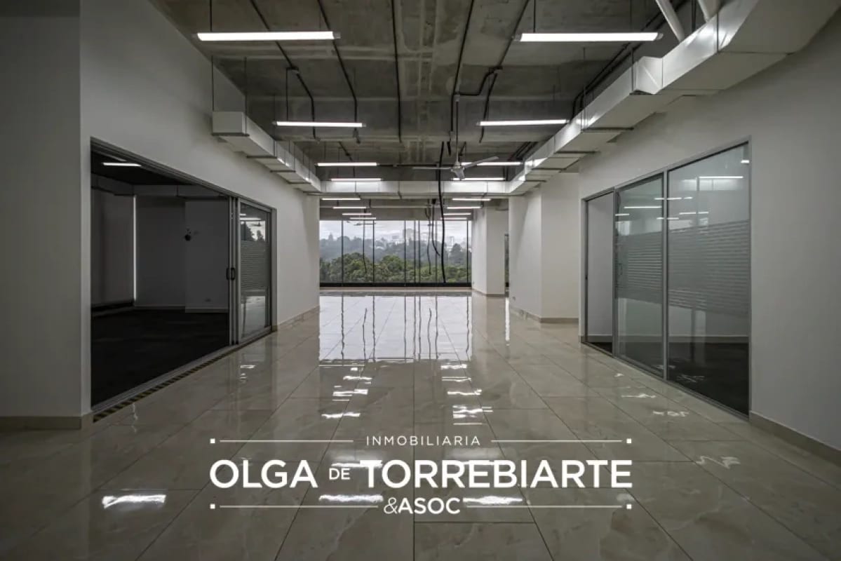 Oficina en Centro de Negocios Spazio, Zona 15 — Oficina en Alquiler en Spazio, Zona 15, Guatemala, Ciudad — foto 11 de 13