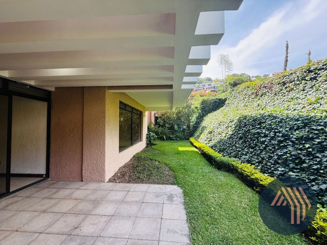 ALQUILER DE APTO. TIPO TOWNHOUSE - LA SOLANA, ZONA 15 - 6