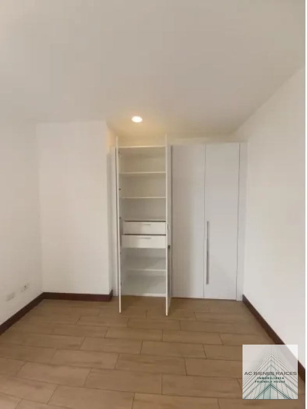 Inversionistas Venta apartamento Avenik de 2 hab - 11