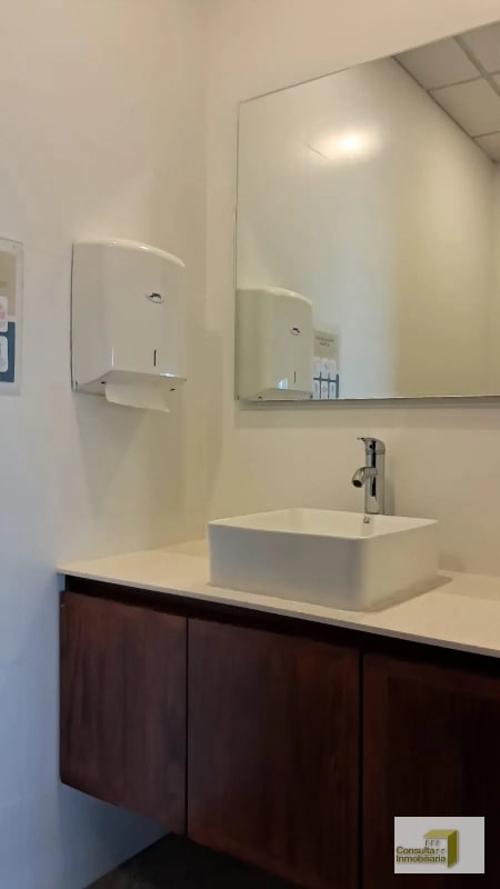 Zona 15 / Spazio / 315 mt2 - 8