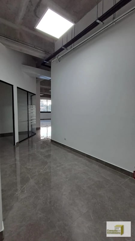 Zona 15 / Spazio / 315 mt2 - 6
