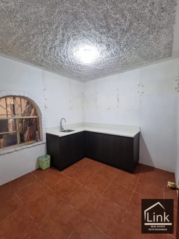 Casa en Venta uso comercial zona 12 — Casa en Venta en Avenida Petapa, Zona 12, Guatemala, Ciudad — foto 6 de 13