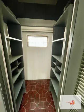 Local / Oficina en renta Plazuela España — Oficina en Alquiler en Zona 9, Guatemala, Ciudad — miniatura 3 de 7