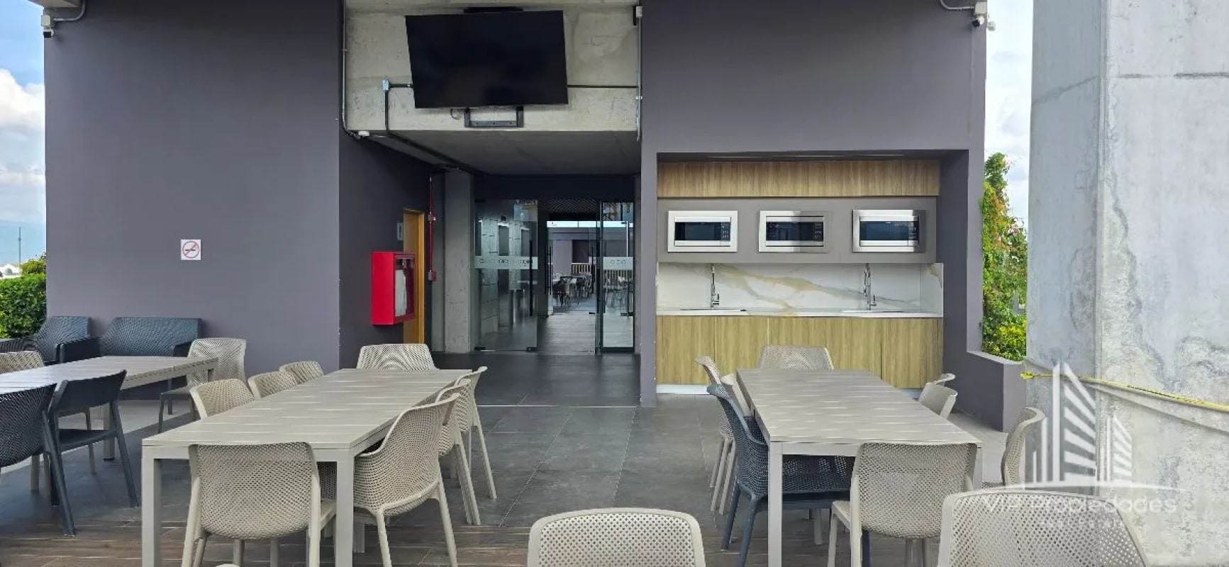 Edificio 01010, Z. 10, oficina en alquiler - 7