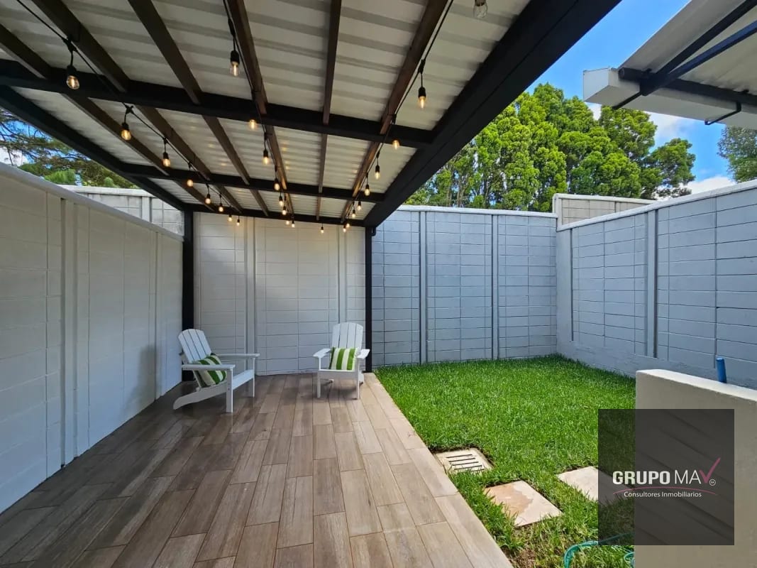 Casa Nueva dentro de Pinabetes Condominio Eucaliptos — Casa en Venta en San José Pinula, Guatemala, Ciudad — foto 3 de 9