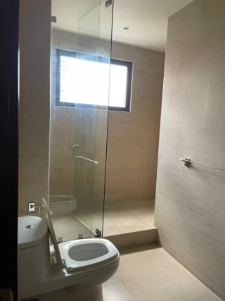 Se Vende/Alquila Apto. Amueblado Tiffany 5 Nivel Alto, Zona 14. — Apartamento en Venta en Tiffany 5ta Avenida, Zona 14, Guatemala, Ciudad — miniatura 9 de 15