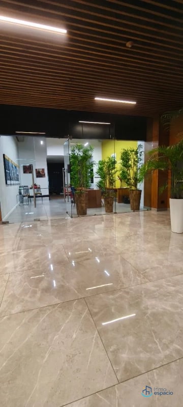 Local en Renta – Zona 9 - 14