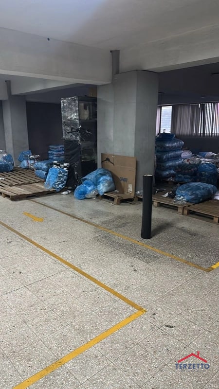 Bodegas edificio zona 7 (2 pisos disponibles) - 7