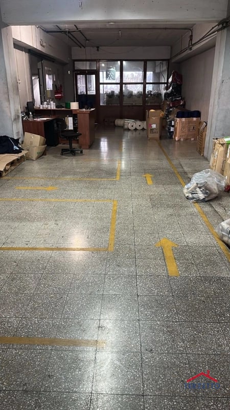 Bodegas edificio zona 7 (2 pisos disponibles) - 3