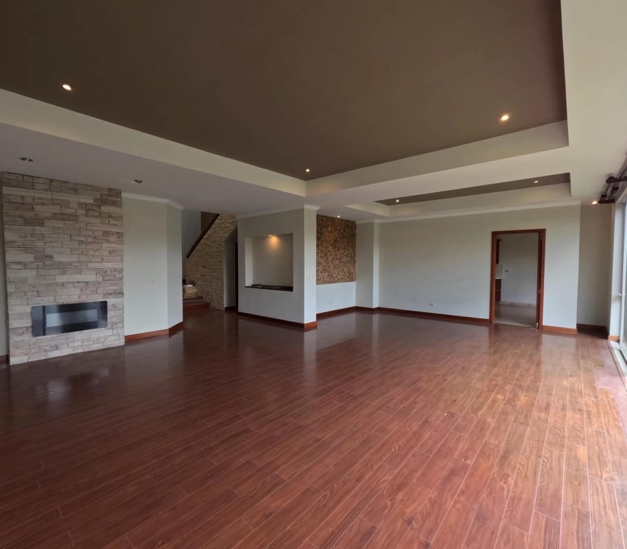 CASA EN VENTA CARRETERA AL SALVADOR PORTAL DEL BOSQUE ll — Casa en Venta en Portal del Bosque II, Carretera a El Salvador, Guatemala, Ciudad — foto 6 de 9