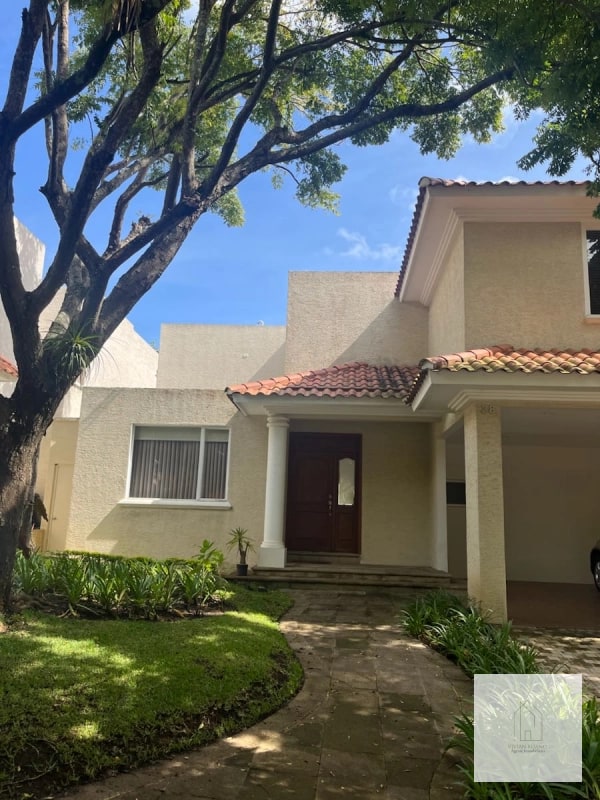 Linda Casa Portal del Bosque 1, CES en venta - 15
