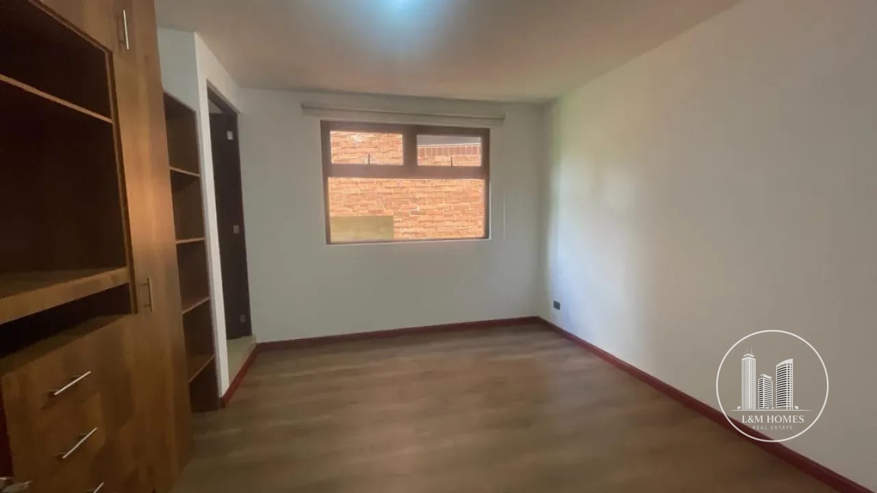 Lindo apartamento en renta en zona 16 Colonia La Montaña — Apartamento en Alquiler en Zona 16, Guatemala, Ciudad — foto 5 de 10