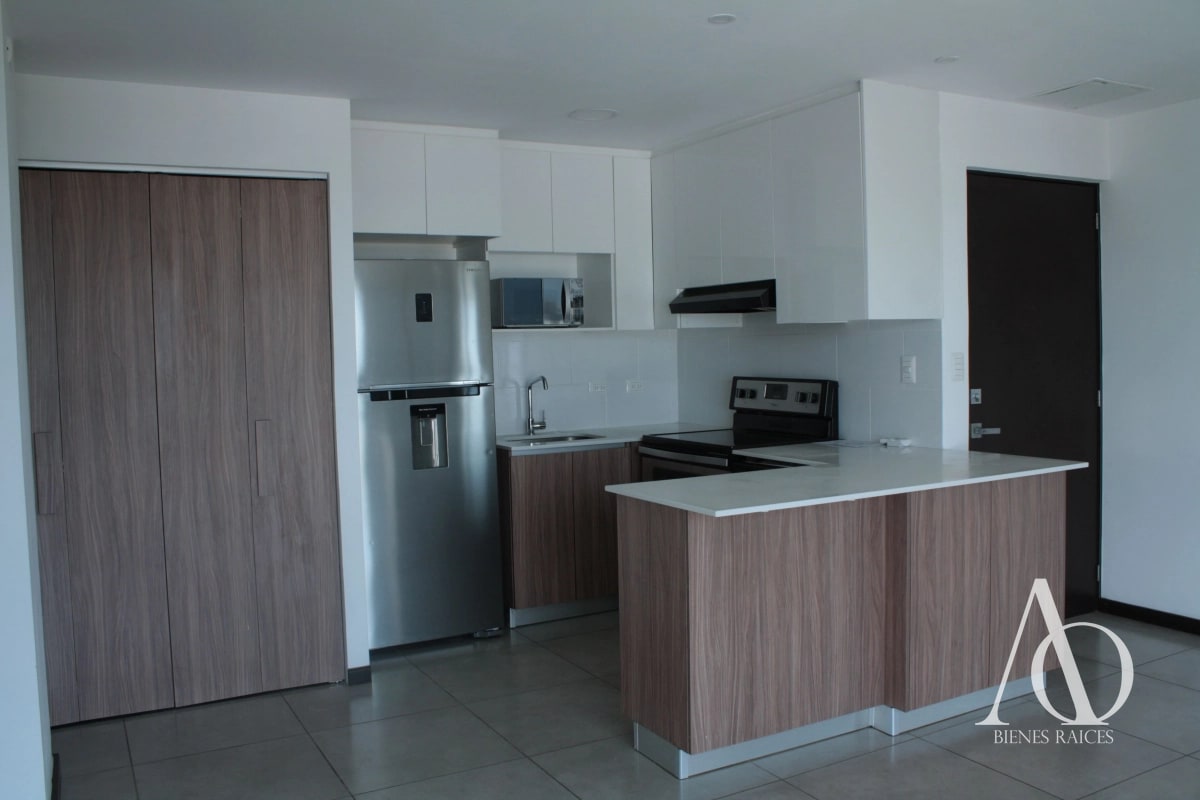 Apartamento en Alquiler / Venta Edificio Telia, zona 15 VH2 N9 / EN DIRECTO 2025 02 — Apartamento en Venta en Telia, Zona 15, Guatemala, Ciudad — foto 1 de 7