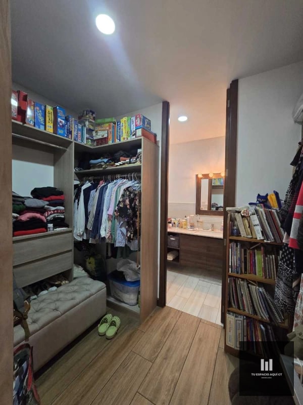 Bello Apartamento en Venta Zona 15 VH1 de 2 habitaciones - 4