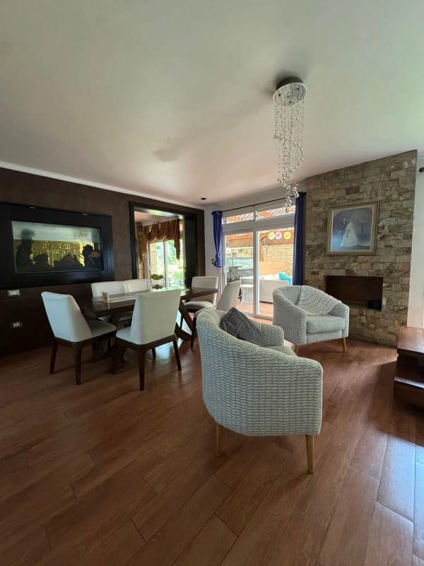 Casa en Venta San Cristobal Z. 8 Mixco — Casa en Venta en Zona 8 Mixco, Guatemala, Ciudad — foto 10 de 12