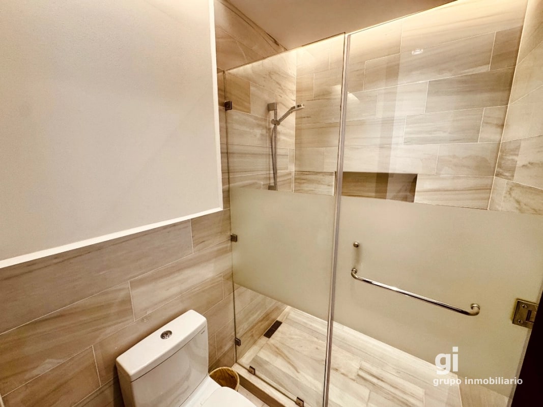 Lindo apartamento en venta en Edificio Baden, Zona 15 - 12
