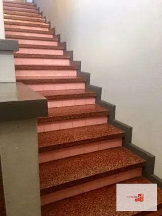 Local / Oficina en renta Plazuela España — Oficina en Alquiler en Zona 9, Guatemala, Ciudad — miniatura 6 de 7