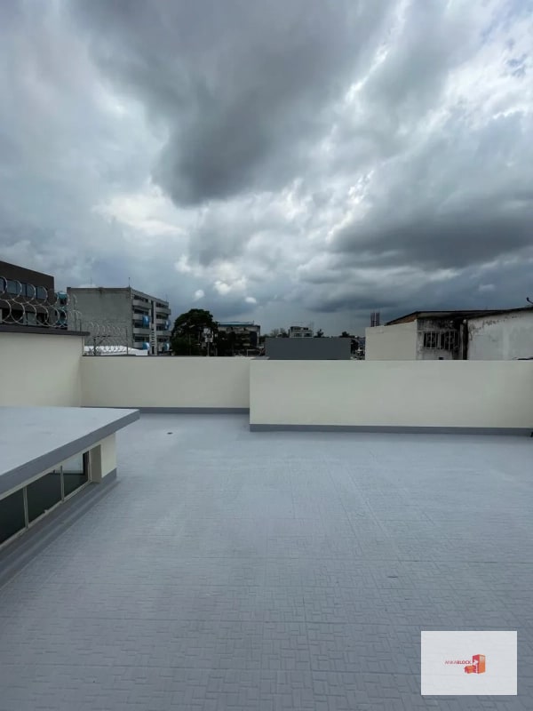 Oficinas con terraza amplia, cerca de Plazuela España - 8
