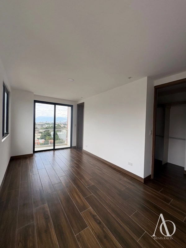 Apartamento en Alquiler / Venta Edificio Vila Quince, zona 15 VH2 N8 / EN DIRECTO 01 - 14