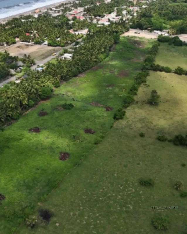 TERRENO EN VENTA, TIQUISATE, ESCUINTLA - A 200 METROS DE LA PLAYA- - 5
