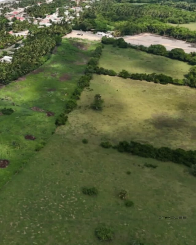 TERRENO EN VENTA, TIQUISATE, ESCUINTLA - A 200 METROS DE LA PLAYA- - 2