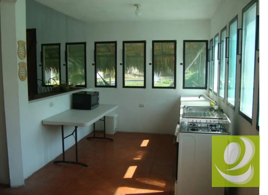 Vendo Casa De Playa en Santa Rosa Monterrico - 1
