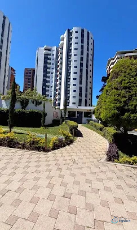 Apartamento en renta, Zona 14-Edificio Attica - 15