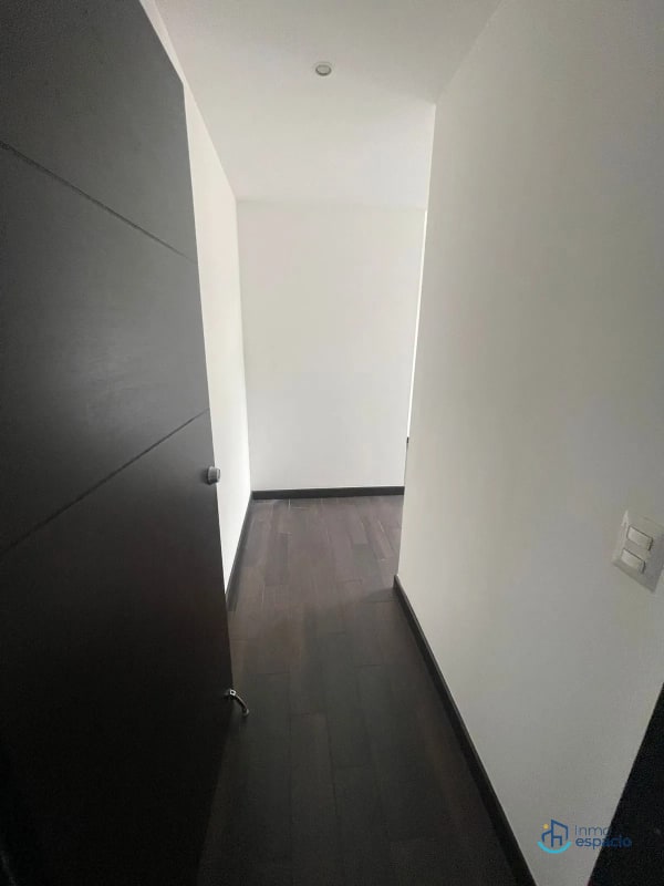 Apartamento en renta, Zona 14-Edificio Attica - 12