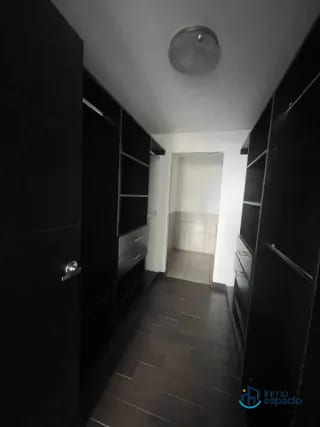 Apartamento en renta, Zona 14-Edificio Attica — Apartamento en Alquiler en Zona 14, Guatemala, Ciudad — miniatura 10 de 16