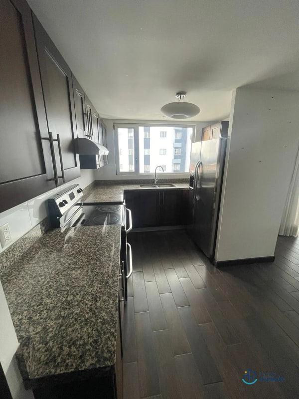 Apartamento en renta, Zona 14-Edificio Attica - 4
