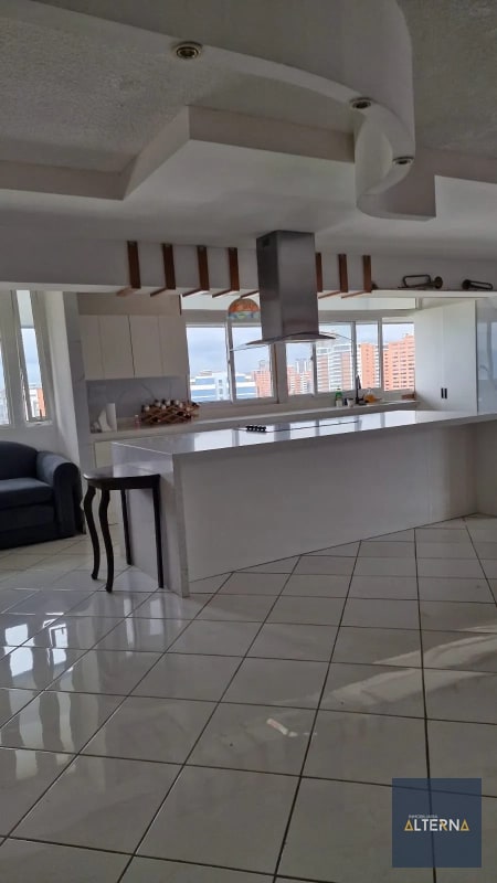 Apartamento en Renta Completamente Amueblado en Zona 13 - 9