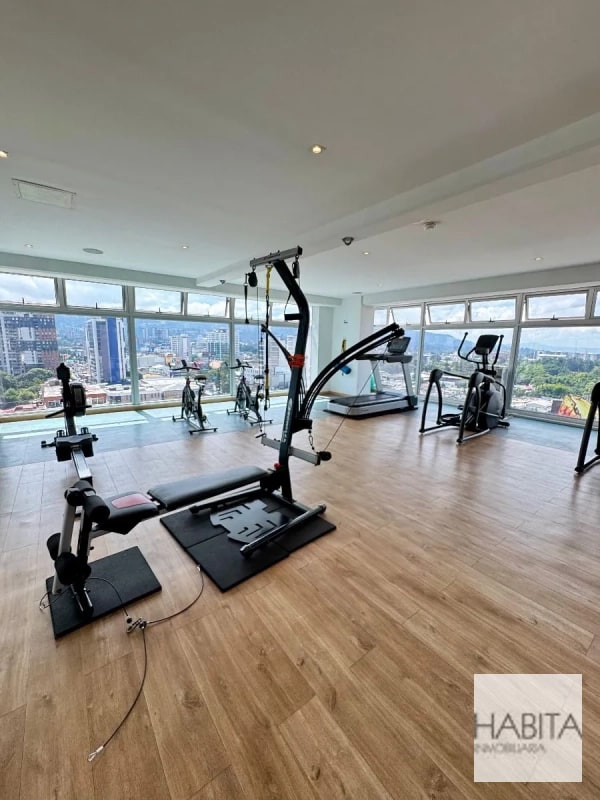 Apartamento en Venta en Condado 14, zona 14 - 1