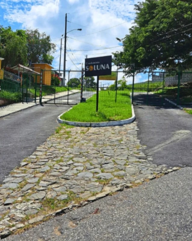 TERRENO EN CARRETERA AL ATLANTICO KM 14.5-CONDOMINIO SOLUNA - - 2