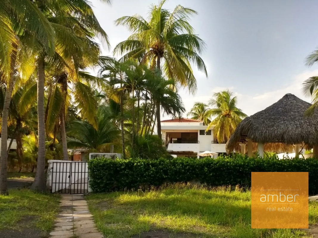 Casa en Chulamar, Puerto San José - 2