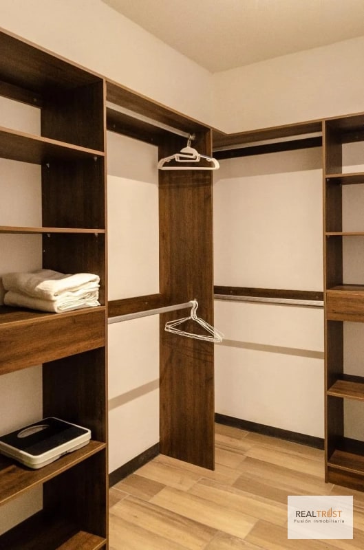 APARTAMENTO EN VENTA AMUEBLADO Y EQUIPADO ZONA 13, TORRE PAMPLONA - 5