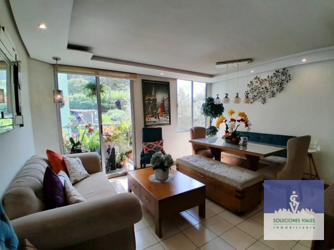 APARTAMENTO EN VENTA CON MEJORAS EN ALTOS DE SABANA, ZONA 17 - 9