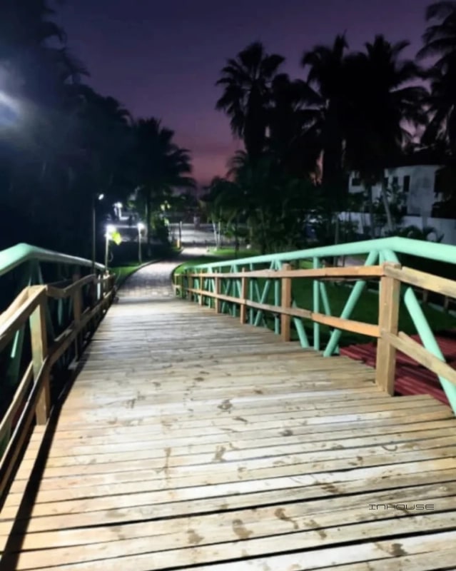 CASA EN VENTA AMUEBLADA CON ACCESO AL MAR -PUERTO SAN JOSÉ- - 8
