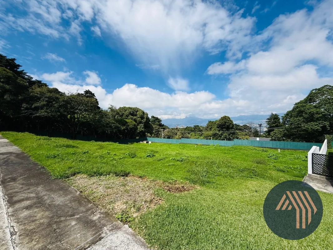 VENTA DE TERRENOS EN LINDO CONDOMINIO - PORTAL VERDE, BELLAS LUCES - 10