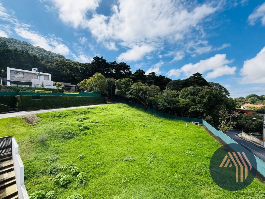 VENTA DE TERRENOS EN LINDO CONDOMINIO - PORTAL VERDE, BELLAS LUCES - 5