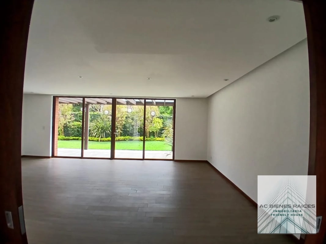 HERMOSA CASA EN RENTA BURANAS KM. 15.5 - 12