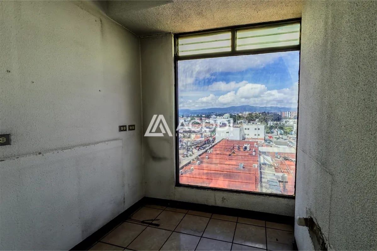 Oficina en Zona 9 — Oficina en Alquiler en Zona 9, Guatemala, Ciudad — foto 2 de 3