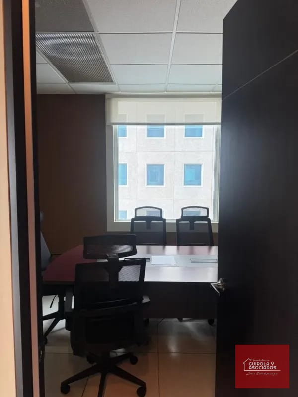 OFICINA EN VENTA EN TORRE PRADERA EN ZONA 10 002OVDZ10 — Oficina en Venta en Zona 10, Guatemala, Ciudad — foto 10 de 11
