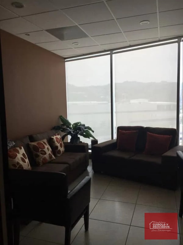OFICINA EN VENTA EN TORRE PRADERA EN ZONA 10 002OVDZ10 - 3